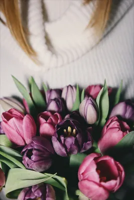 Анри Матисс - Девушка с тюльпанами, 1910, 74×92 см: Описание произведения |  Артхив