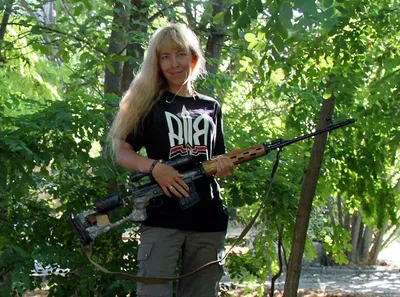 Первая девушка-снайпер в правоохранительных органах Северной Македонии |  Пикабу