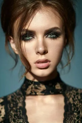 Модный арт-макияж, рыжая девушка, зеленые глаза, фотограф Татьяна  Сидоренкова | Рыжие девушки, Быть девушкой, Макияж