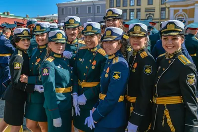 Девушки на службе в Армии России | ВНру Дзен | Дзен
