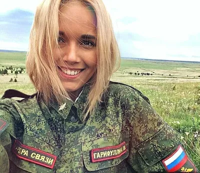 КАК Выглядят Девушки в Армии в Разных Странах | Smart Pizza | Дзен