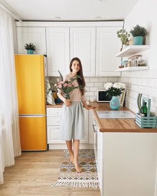 Блог о Дизайне Интерьера on Instagram: “Какая кухня вам нравится больше? ⠀  Голосуе… | Interior design kitchen, Kitchen furniture design, Contemporary  kitchen design
