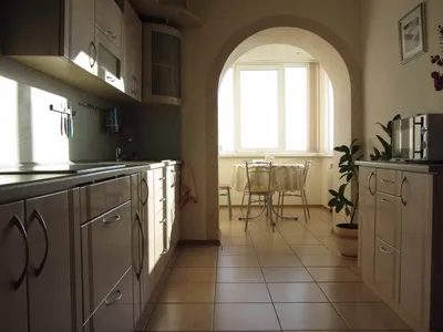 Кухня 7 кв метров: идеи дизайна с холодильником и балконом - 21 фото