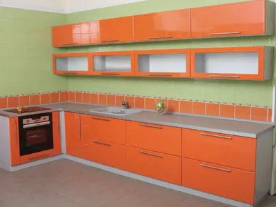Дизайн оранжевой кухни - реальные фото в интерьере 2021