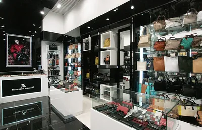 Дизайн магазина сумок Mario Hernandez в ТЦ «Вегас». 52 кв.м. Москва. Фото