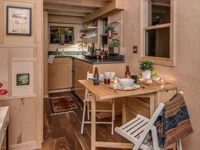 Дизайн маленькой кухни — 135 лучших примеров с фото интерьера маленьких  кухонь из реальных проектов