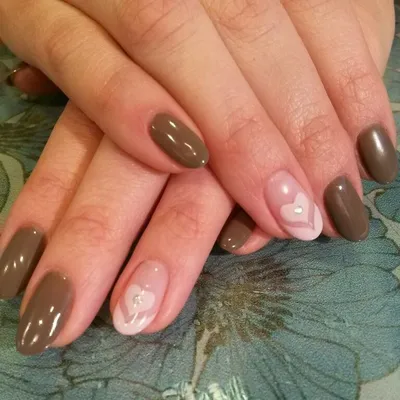 Маникюр 💅 ШЕЛЛАК +ДИЗАЙН 400с🤩 Мастер Зарина Салон ПРЕСТИЖ  @_prestige_salon… | Instagram