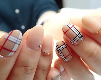 TOP 50 Burberry print design nails | Manucure