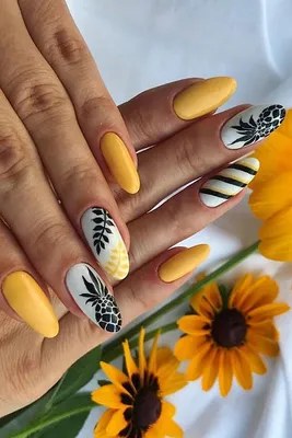 красивый маникюр подсолнухи | Yellow nail art, Yellow nails, Floral nails