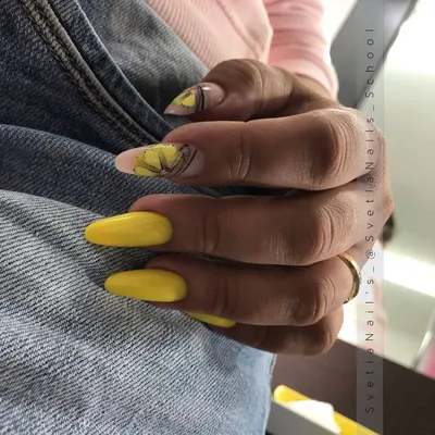 Мастер @katanaeva_nails #семечки#подсолнух #sunflower#sunflowers#черныеногти#кутикула#идеиманикюра#дизайн#кутикула#маникюр#nails#nailsdesign  | Instagram