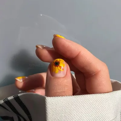 Наклейки на ногти Подсолнухи цветы 10х6см - купить с доставкой по выгодным  ценам в интернет-магазине OZON (736690750)