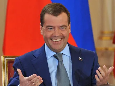 Фотография Дмитрия Медведева - скачать для использования в качестве обоев в webp