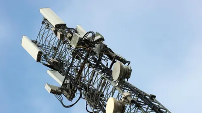 Усилитель мобильной связи GSM и интернета 3G (до 150 м2)