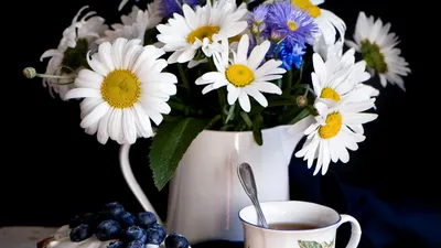 Доброе утро кофе и ромашки» — создано в Шедевруме