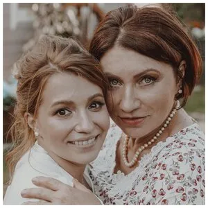 27-летняя дочь Розы Сябитовой отказалась от секса после развода с мужем в  2015-м | WOMAN