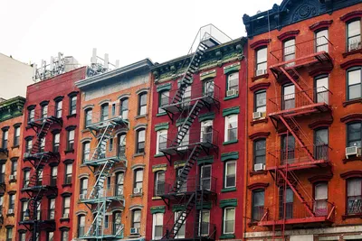 Старые жилые дома кирпича в Нью-Йорке Стоковое Изображение - изображение  насчитывающей рента, имущество: 78534495