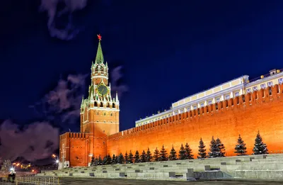 Достопримечательности Москвы: от Кремля до парка Зарядье» — создано в  Шедевруме