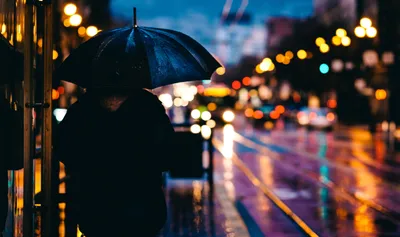Фото дождевых капель на улице: пригласите дождь в свою жизнь