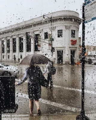 Фото дождя на улице: насладитесь атмосферой осеннего дождя