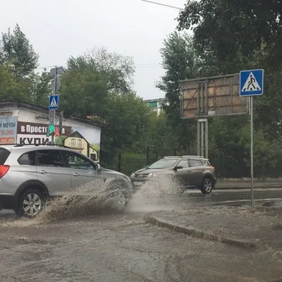 Эффектные снимки дождя в Томске: Предлагаем впечатляющий выбор