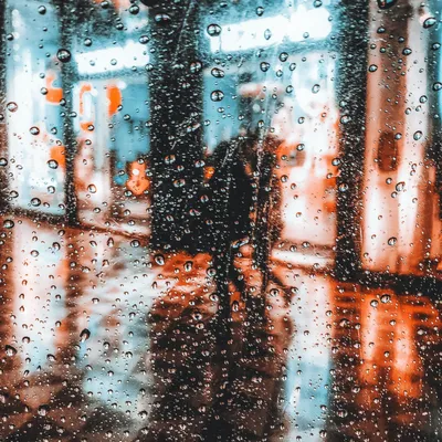 Увлекательные фотографии Дождя за стеклом для создания фона 