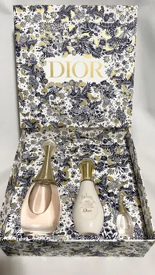 NEW DIOR J'ADORE L'OR PERFUME ESSENCE REVIEW | L'OR vs ORIGINAL vs EAU DE  TOILETTE | Soki London - YouTube