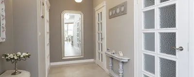 Двери цвета капучино в интерьере (89 фото)