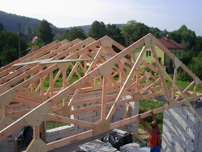 Двухскатная крыша своими руками - пошаговая видео инструкция (фото, схема,  план)