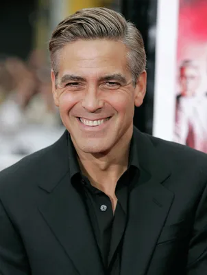 Величественная элегантность Джорджа Клуни на фото