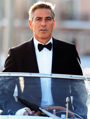 Яркие кадры звезды Джорджа Клуни, чтобы восхищаться