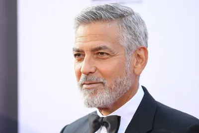 Джордж Клуни: снимки знаменитого актёра в стильном формате