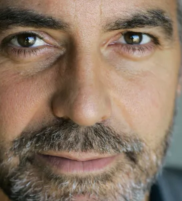 Подлинное обаяние знаменитого Джорджа Клуни на фото
