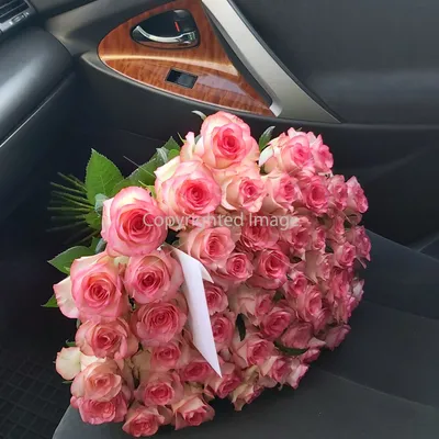 Букет из 21 розы Джумилия купить по цене 3 770 руб. с доставкой в Краснодаре