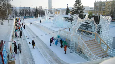 Фотографии весны в Екатеринбурге в 2020 году, снег весной в Екатеринбурге -  17 марта 2020 - e1.ru