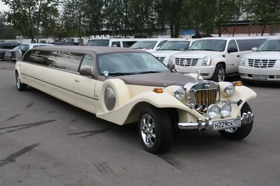 Лимузин Excalibur Phantom №229 прокат в Москве от 2600 рублей