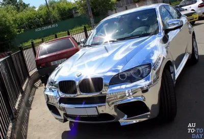 Эксклюзивная покраска дисков BMW R20 в два цвета: красный кэнди и чёрный мат