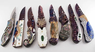 Фирма «Дамаск» - эксклюзивные ножи на заказ ручной работы - Эксклюзивный  складной нож «Носорог» МАТЕРИАЛЫ: Клинок - дамасская сталь. Каркас ножа -  титан. Накладки - древесина самшита. #knife #фирмадамаск #ножиназаказ  #ручнаяработа #нож #
