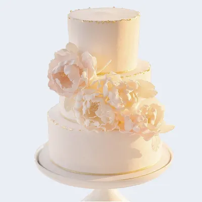 Купить свадебный торт двухъярусный с кольцами на заказ по цене 2 490 ₽ за 1  кг в Москве
