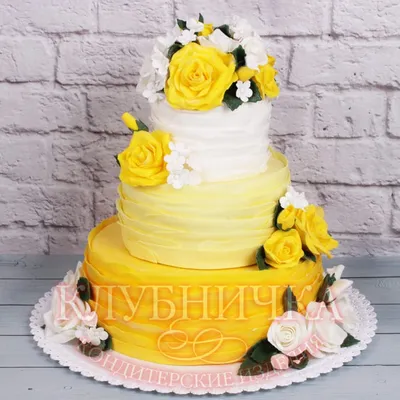 Впечатляющие торты для свадебного стола