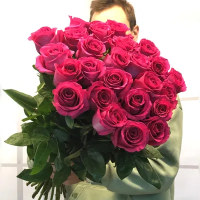 Букет из 21 красной розы Эквадор 70 см - купить в Москве по цене 7490 р -  Magic Flower