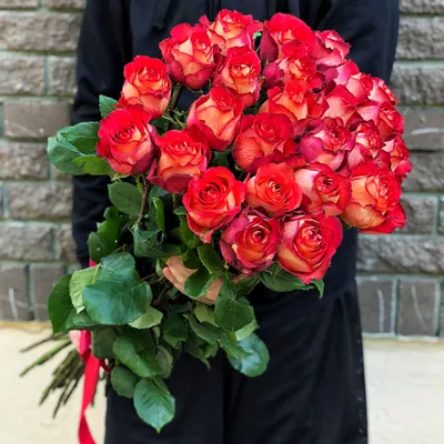 Розы Эквадор (40 см) заказать с доставкой в Челябинске - салон «Дари Цветы»