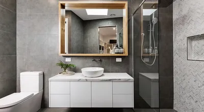 Плитка под дерево в ванной комнате: материалы, лучшие сочетания, 106  фотоидей дизайна | KPIZ.ru
