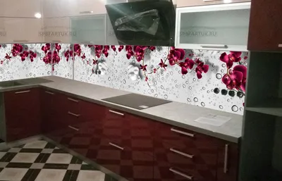 Красная угловая кухня 10 кв.м. в современном стиле с барной стойкой за 4000  у.е.
