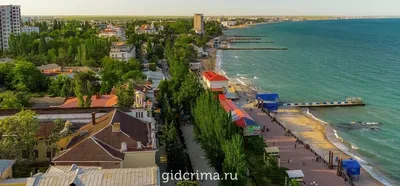 Набережная Феодосии (Крым): фото с описанием, расположение на карте, пляжи,  рестораны, кафе, отели.