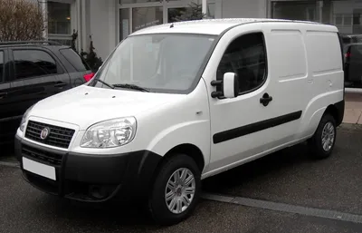 File:Fiat Doblo Maxi front 20081223.jpg - Wikimedia Commons