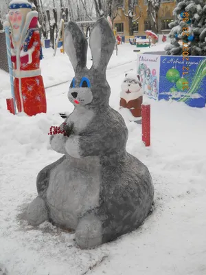 Снеговые фигуры: необычные идеи для дизайна снежного украшения