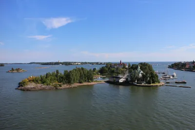 Летом в дешевом коттедже на берегу озера в Финляндии