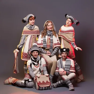 Сценические костюмы ансамбля \"Кантеле\" покажут на выставке в Петрозаводске