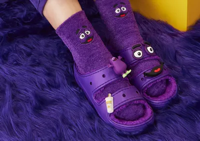 Purple J'adior💜 | Purple crocs, Crocs fashion, Crocs jibbitz ideas