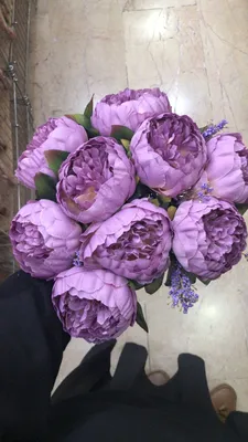 Фиолетовые гортензии, цикламеновые пионовидные розы и пионы. Купить.  Магазин «Цветочное изобилие»